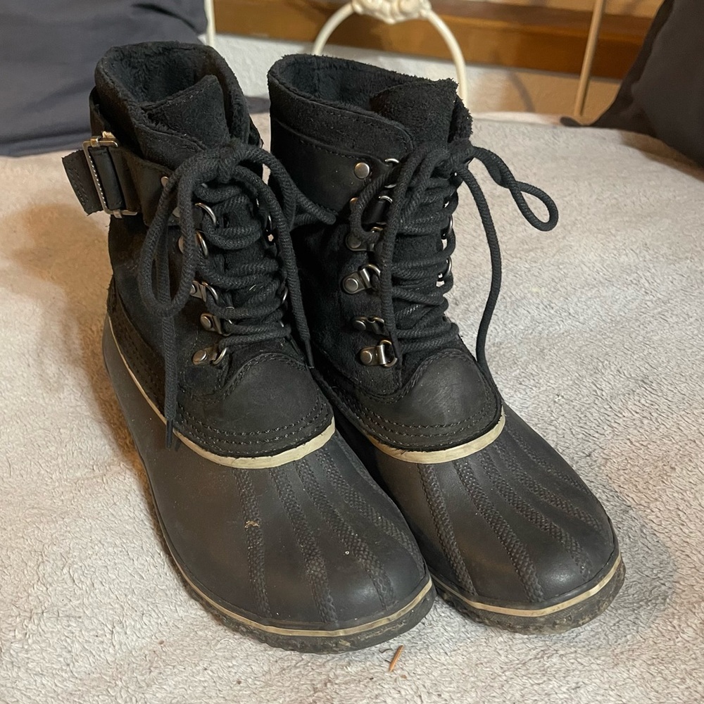 SOREL Womens Winter Boors - Size 7.5